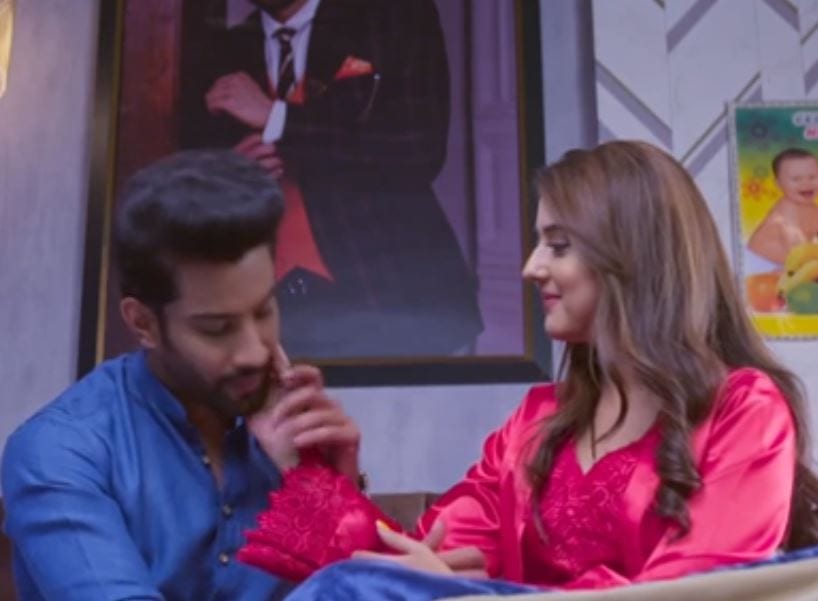 Pinjara Khubsurti Ka Spoiler: What will happen to Omkar and Mayura's happy life?